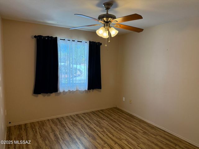 1450 S Corsica Place, Tucson, AZ 85748