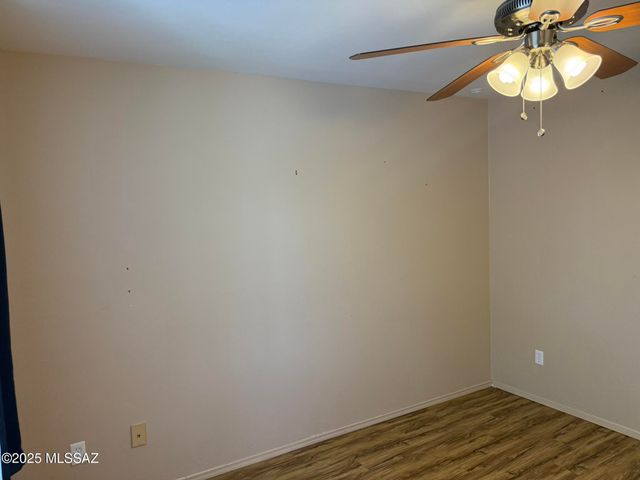1450 S Corsica Place, Tucson, AZ 85748