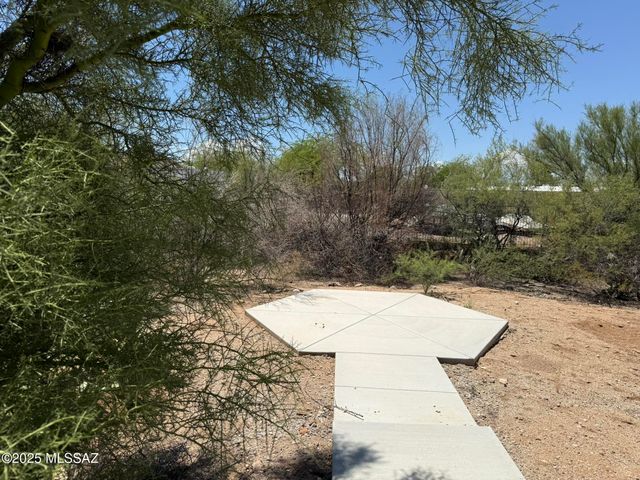 1450 S Corsica Place, Tucson, AZ 85748