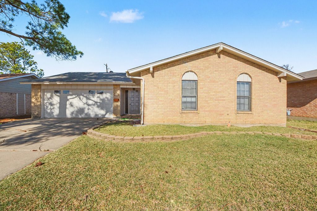 3417 Cavalier Court, Irving, TX 75062