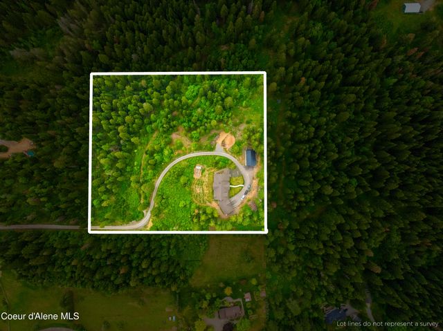 17661 N Richards DR, Hayden, ID 83835
