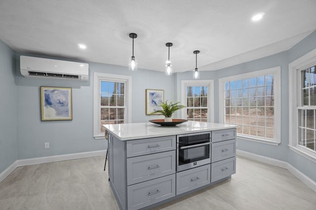 260 Summer St, Walpole, MA 02071