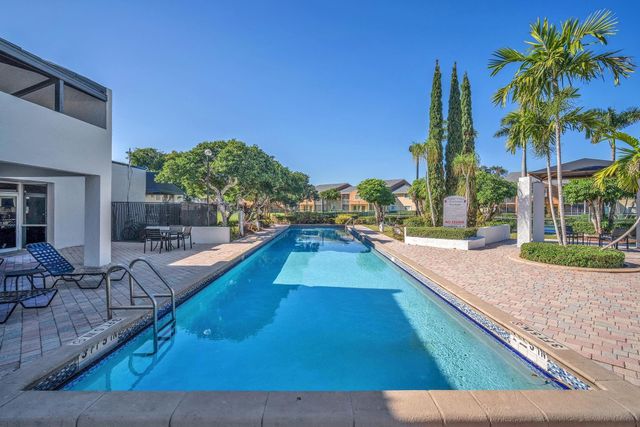 4200 Community Drive, West Palm Beach, FL 33409