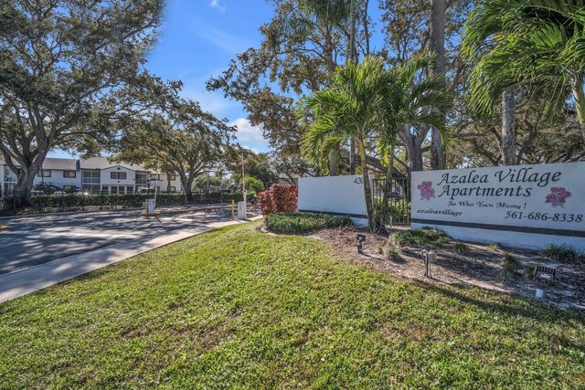 4200 Community Drive, West Palm Beach, FL 33409