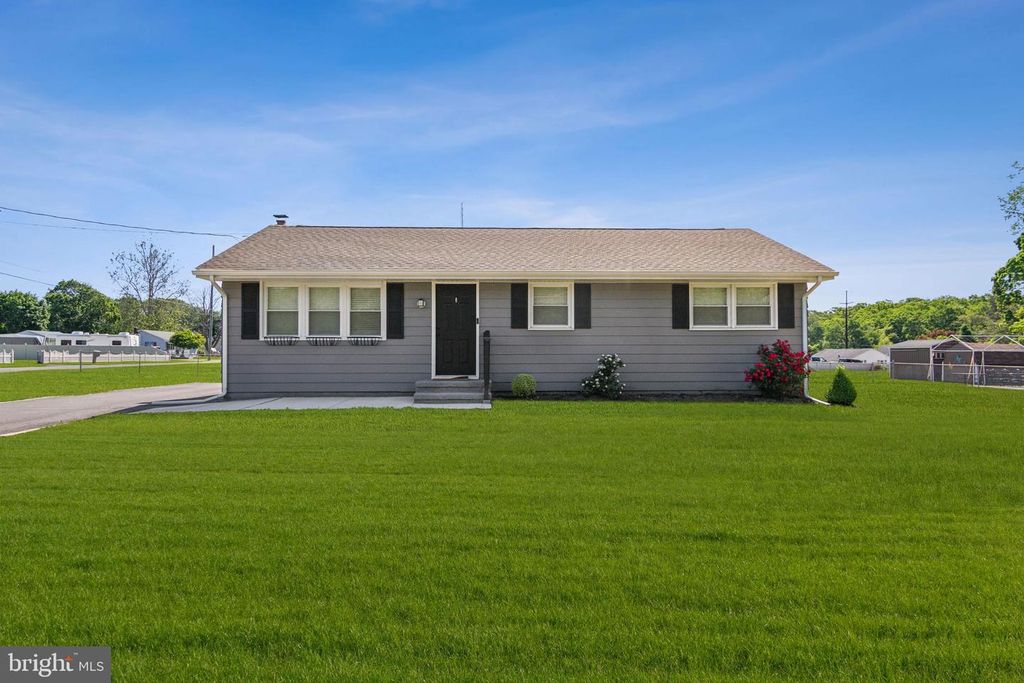 10 BUTTON MILL ROAD, Bridgeton, NJ 08302