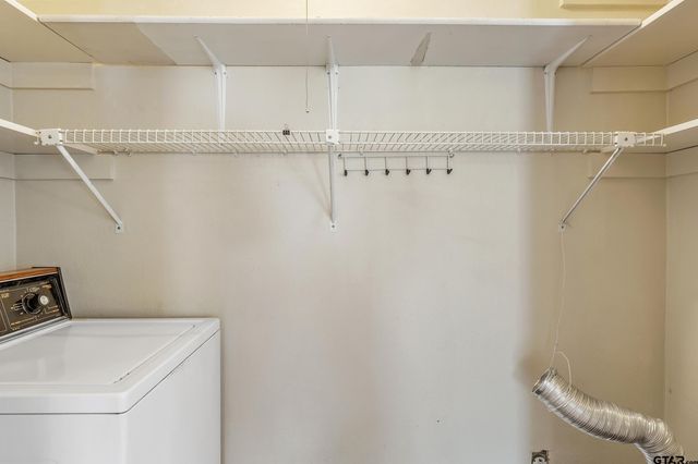 307 Lone Star Ln, Hideaway, TX 75771