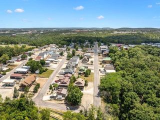 214 North Rainbow Drive, Branson, MO 65616