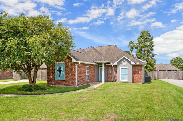 16307 Megan Ln, Prairieville, LA 70769