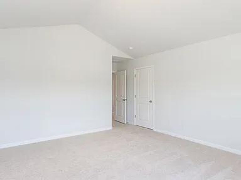 Image 14 of property listing at 127 Blossom Wood Lane, Summerville, SC 29486