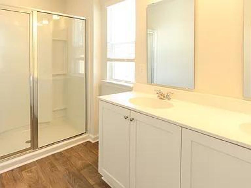 Image 20 of property listing at 127 Blossom Wood Lane, Summerville, SC 29486