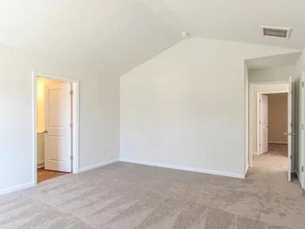 Image 26 of property listing at 127 Blossom Wood Lane, Summerville, SC 29486