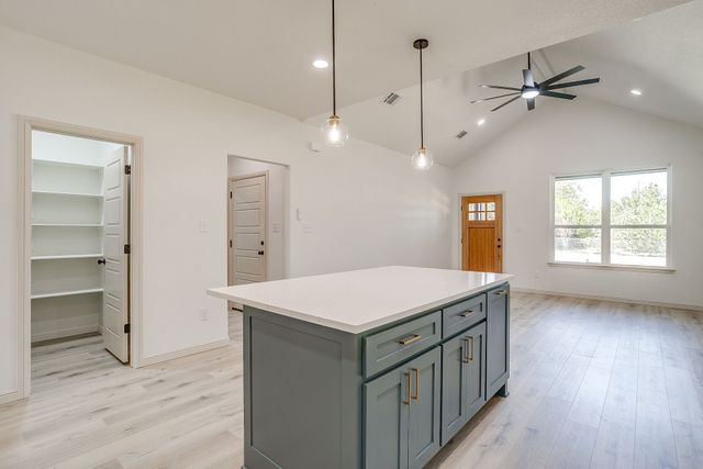 933 Colorado River Drive, Granbury, TX 76048