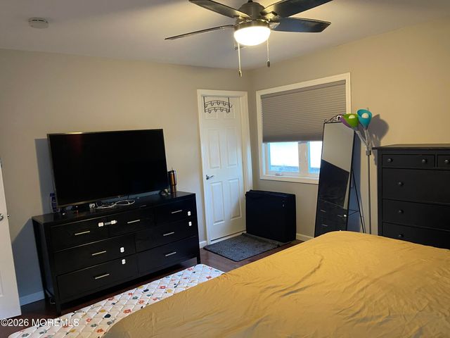 162 Linden Avenue B, Highlands, NJ 07732