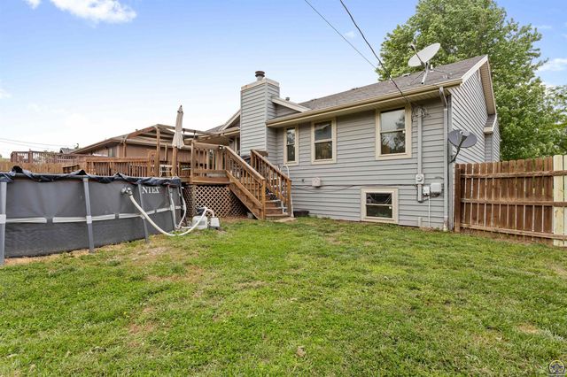 7523 SW 26th ST, Topeka, KS 66614