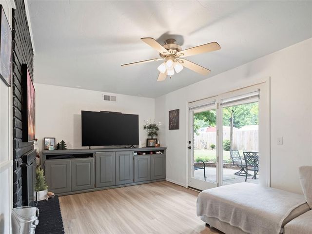 2815 N Grove Avenue, Oklahoma City, OK 73127