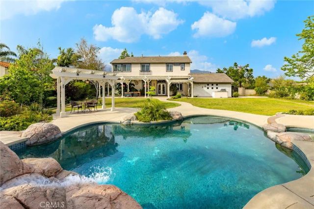 12457 High Horse, Rancho Cucamonga, CA 91739