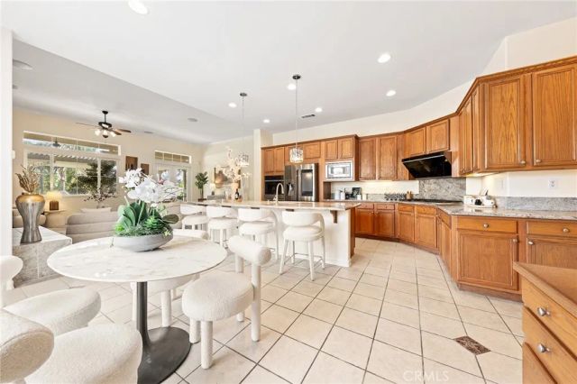 12457 High Horse, Rancho Cucamonga, CA 91739