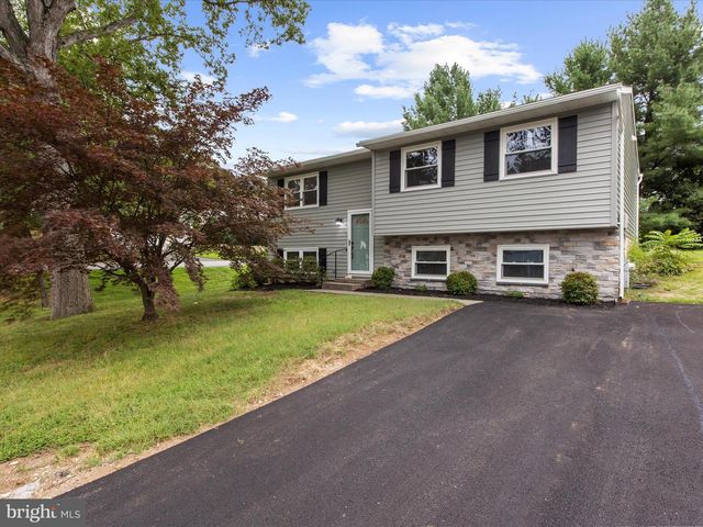 130 CLARENCE AVE, Severna Park, MD 21146