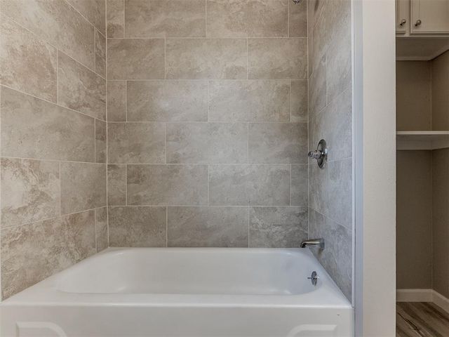 1116 W Hickory Lane, Midwest City, OK 73110