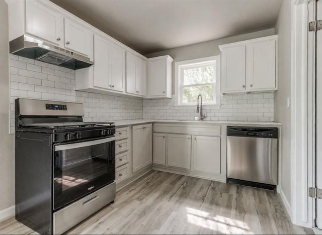 1116 W Hickory Lane, Midwest City, OK 73110