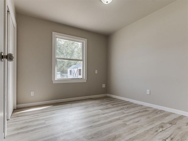 1116 W Hickory Lane, Midwest City, OK 73110