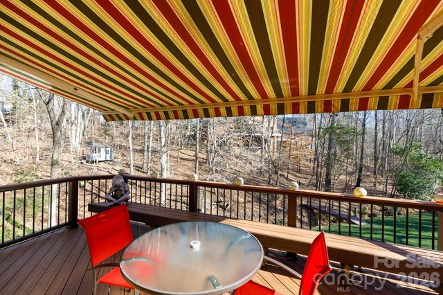 734 Charter Place, Charlotte, NC 28211