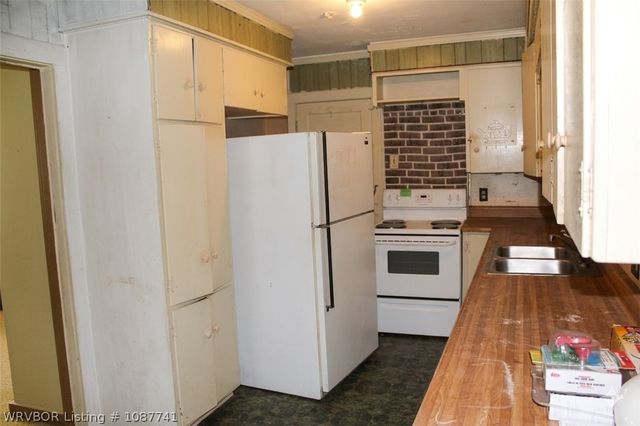 4006 Chaffee Drive, Fort Smith, AR 72901