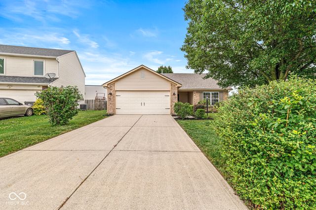 8236 Brambleberry Drive, Indianapolis, IN 46239