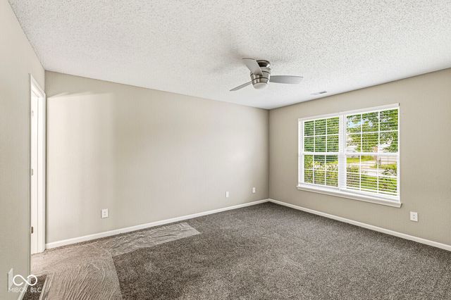 8236 Brambleberry Drive, Indianapolis, IN 46239