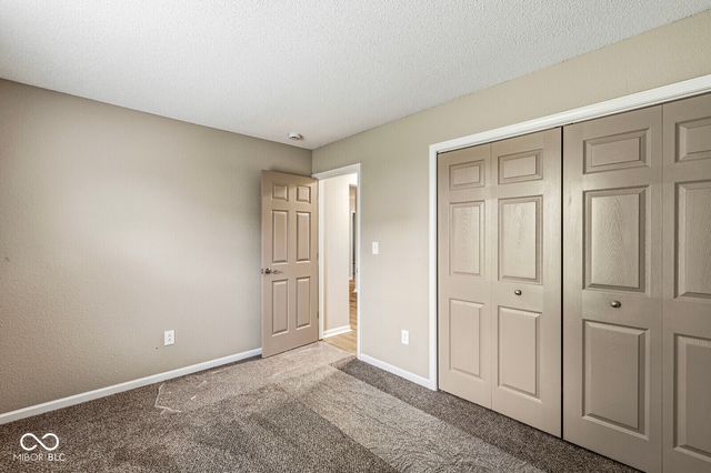 8236 Brambleberry Drive, Indianapolis, IN 46239