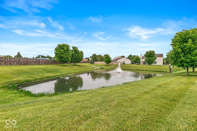 8236 Brambleberry Drive, Indianapolis, IN 46239