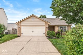 8236 Brambleberry Drive, Indianapolis, IN 46239