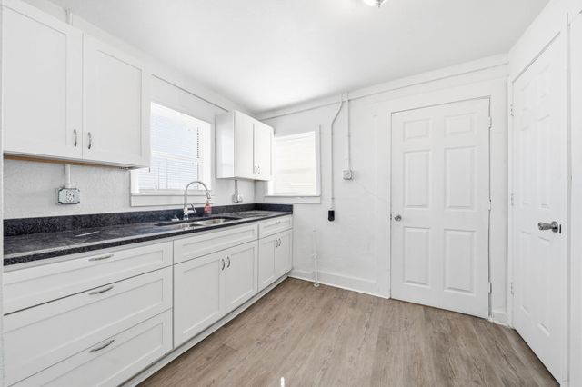 1323 Elm, Waco, TX 76704