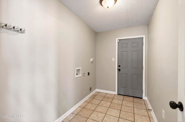 11193 Karli Lane, Biloxi, MS 39532