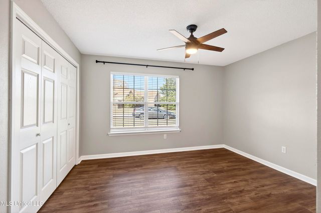 11193 Karli Lane, Biloxi, MS 39532