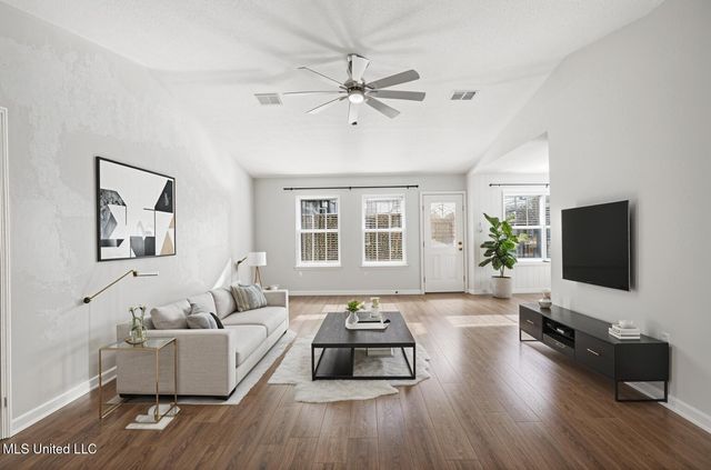 11193 Karli Lane, Biloxi, MS 39532