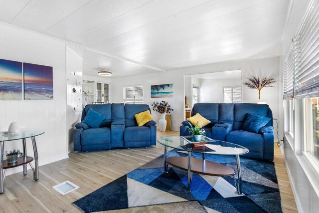 32007 Domingo Bay, Boynton Beach, FL 33436