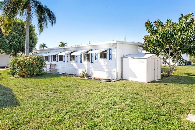 32007 Domingo Bay, Boynton Beach, FL 33436