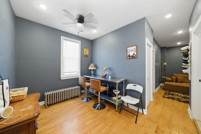 2924 S Princeton Avenue, Chicago, IL 60616