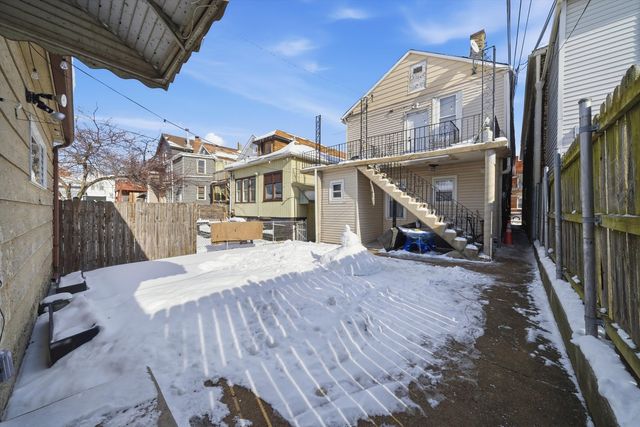 2924 S Princeton Avenue, Chicago, IL 60616