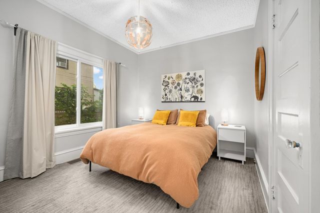 3240 20th Avenue S, Minneapolis, MN 55407