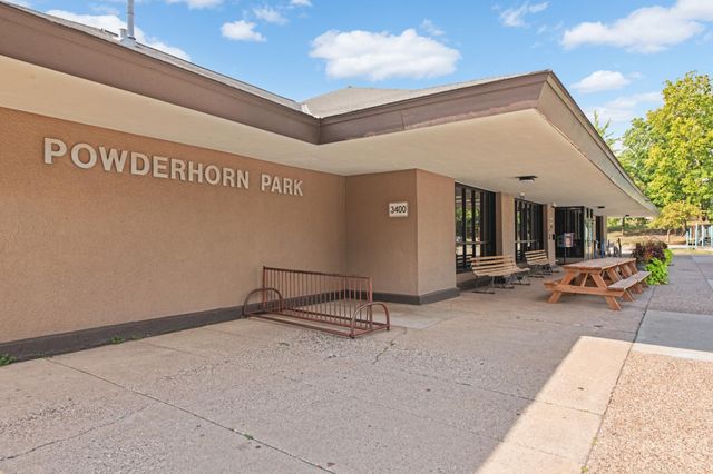 3240 20th Avenue S, Minneapolis, MN 55407