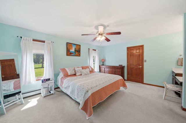 7155 Bayview Road, Jackson, MI 49201