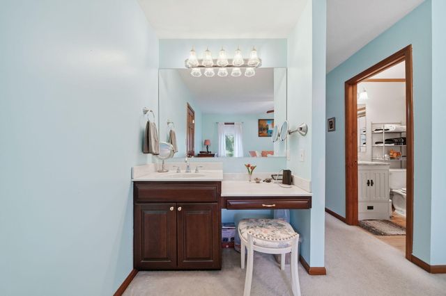 7155 Bayview Road, Jackson, MI 49201