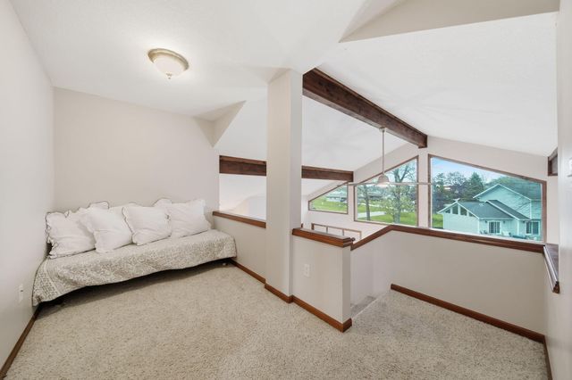 7155 Bayview Road, Jackson, MI 49201