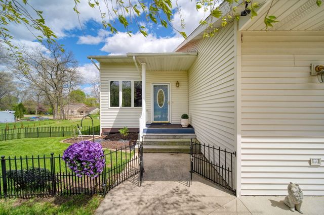 7155 Bayview Road, Jackson, MI 49201