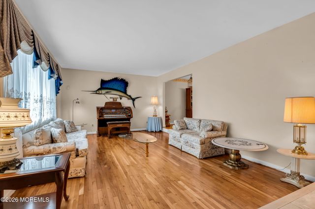 2119 Vermont Avenue, Toms River, NJ 08755