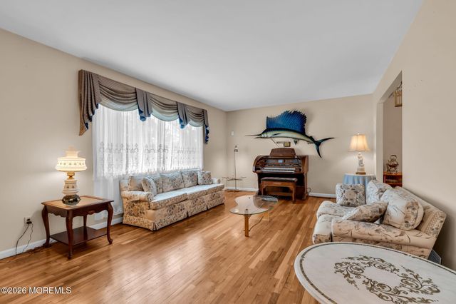 2119 Vermont Avenue, Toms River, NJ 08755