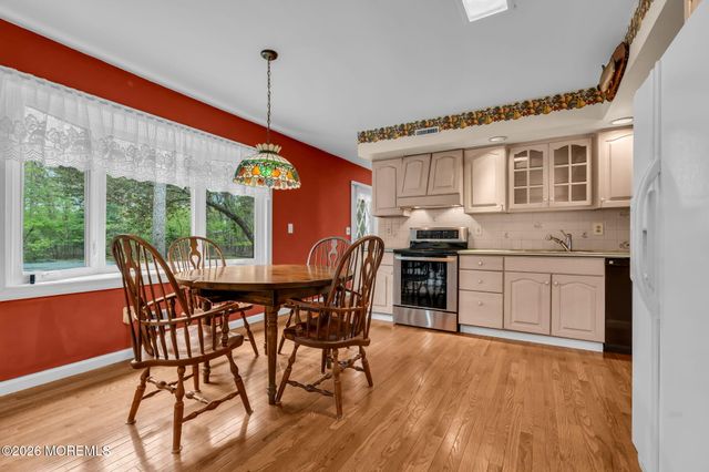 2119 Vermont Avenue, Toms River, NJ 08755
