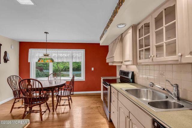 2119 Vermont Avenue, Toms River, NJ 08755